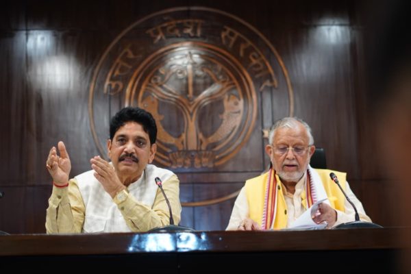 योगी कैबिनेट की बैठक में डेटा सेंटर नीति-2026 को मंजूरी