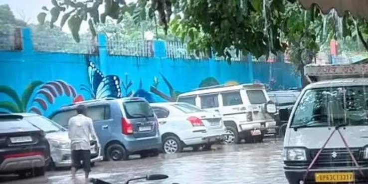 वाराणसी में जलभराव पर योगी सरकार की सख्ती, लापरवाही पर अधिशासी अभियंता निलंबित